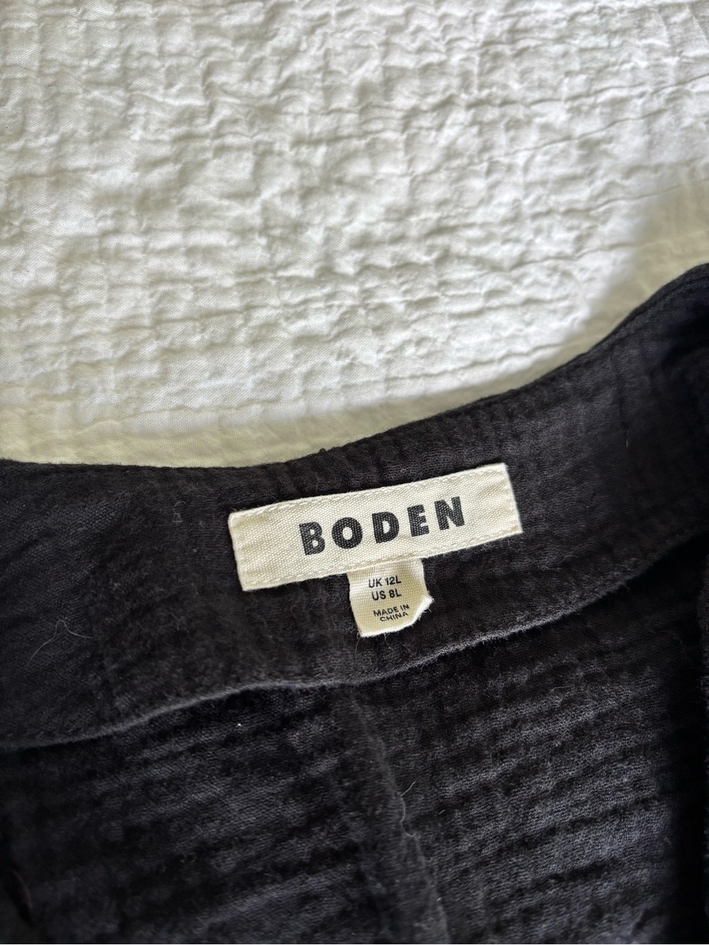 Boden 100% Cotton Black V-Neck Textured Empire Waist Dress | US 8L - Picture 3 of 12